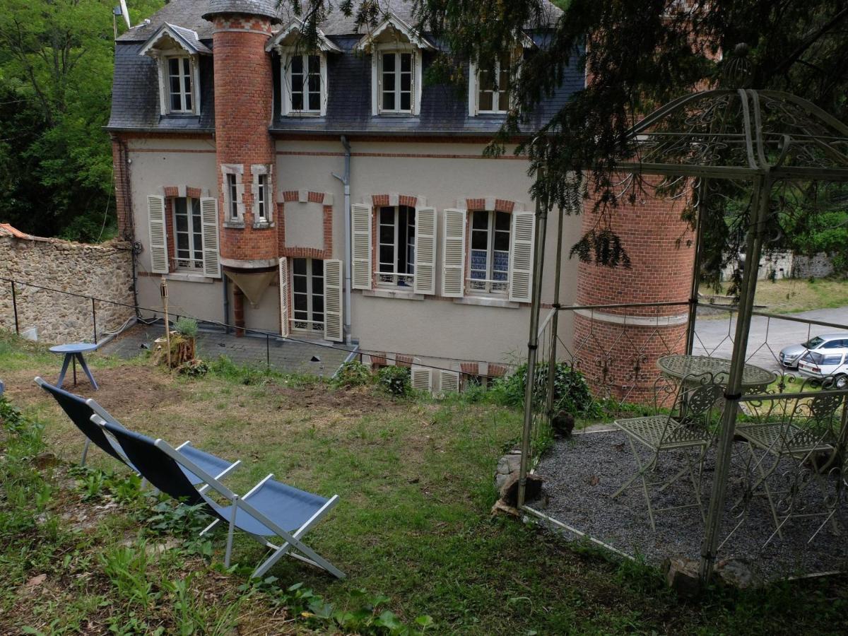 Le Petit Manoir Bed and Breakfast Évaux-les-Bains Εξωτερικό φωτογραφία